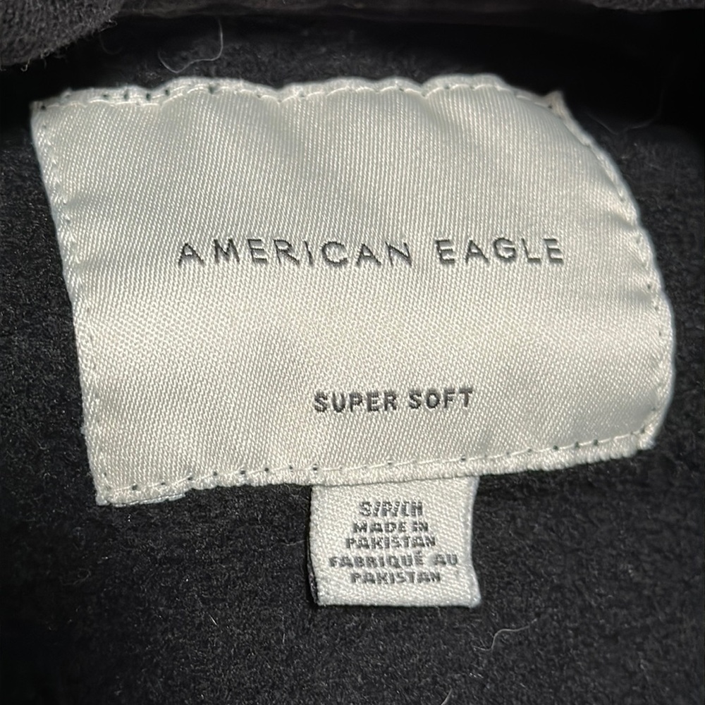 Women's American Eagle "Super Soft" Black Sweater - Picture 7 of 9